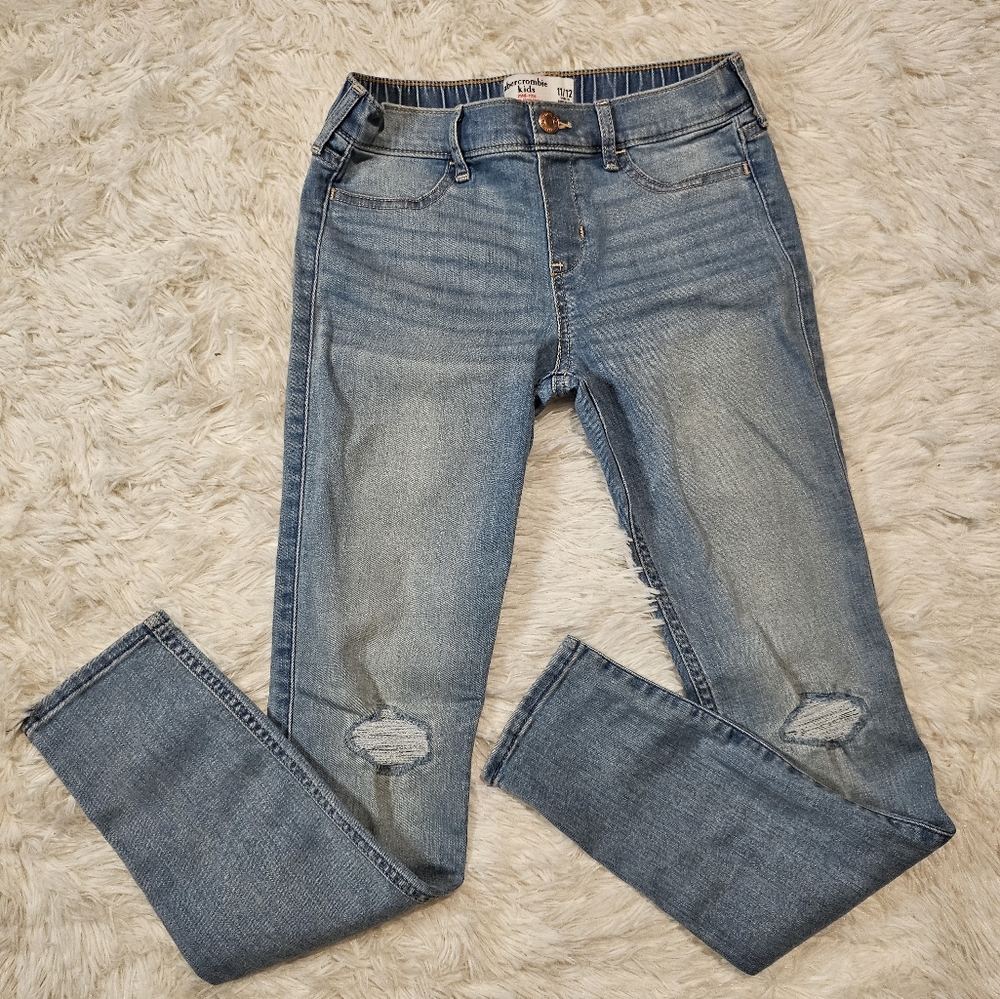 Abercrombie kids jeans Size 11/12
